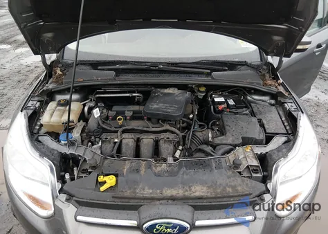 2014 Ford Focus Se z USA, uszkodzony, nr VIN 1FADP3F24EL436353